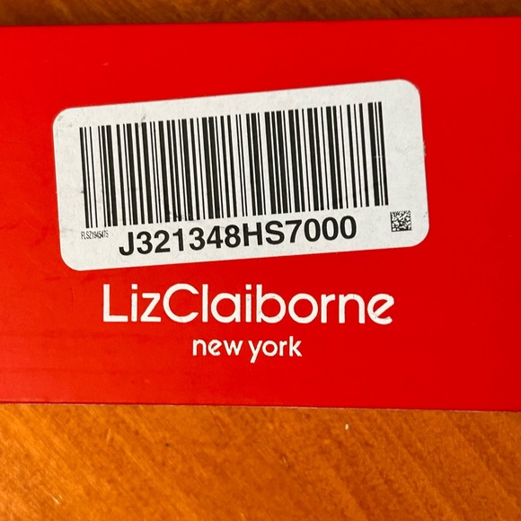 LIZ CLAIBORNE WATCH. NEW IN BOX - Picture 5 of 5